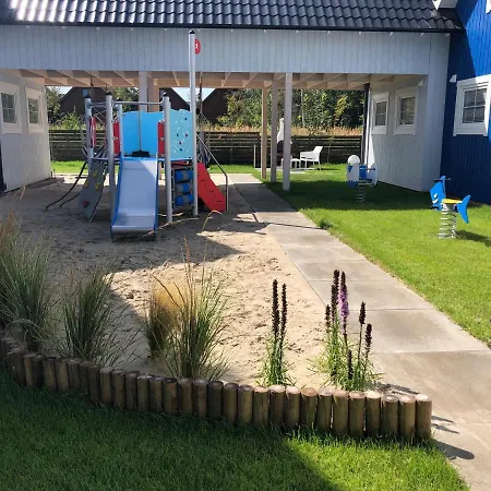 Na Marynarskiej Domek letniskowy *